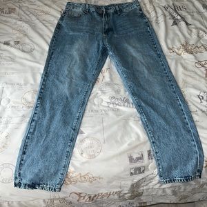 Light wash mom jeans women size 8/10